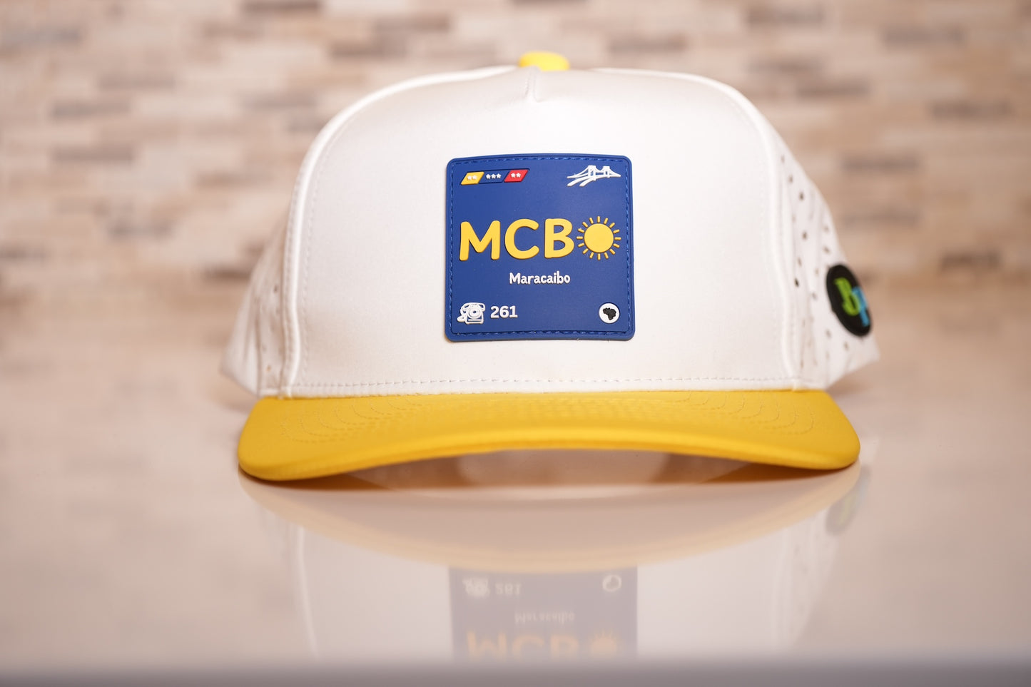 Maracaibo Hats – Gorras de Maracaibo - El Sol, El Puente y Todo el Orgullo Zuliano.