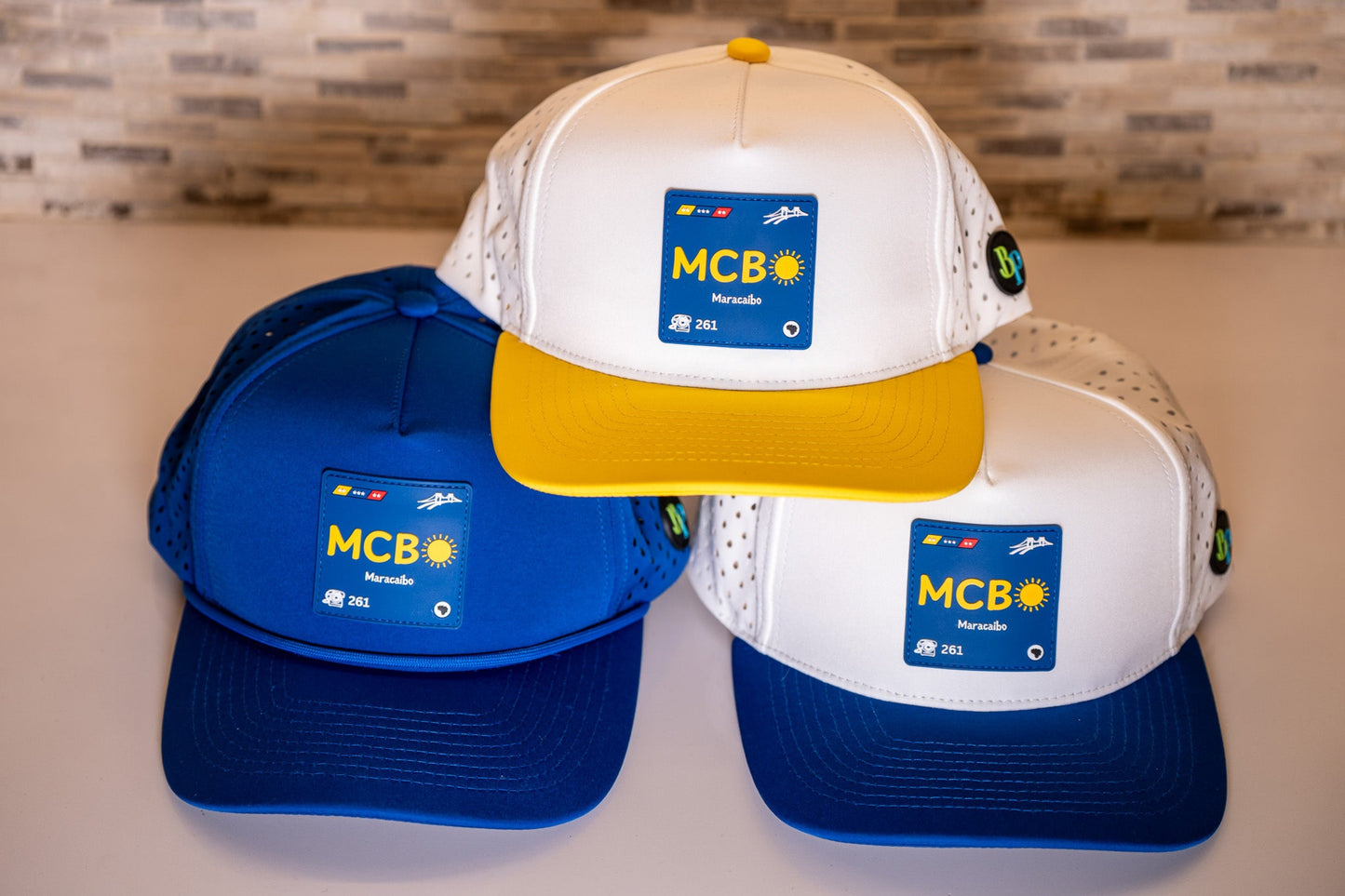 Maracaibo Hats – Gorras de Maracaibo - El Sol, El Puente y Todo el Orgullo Zuliano.