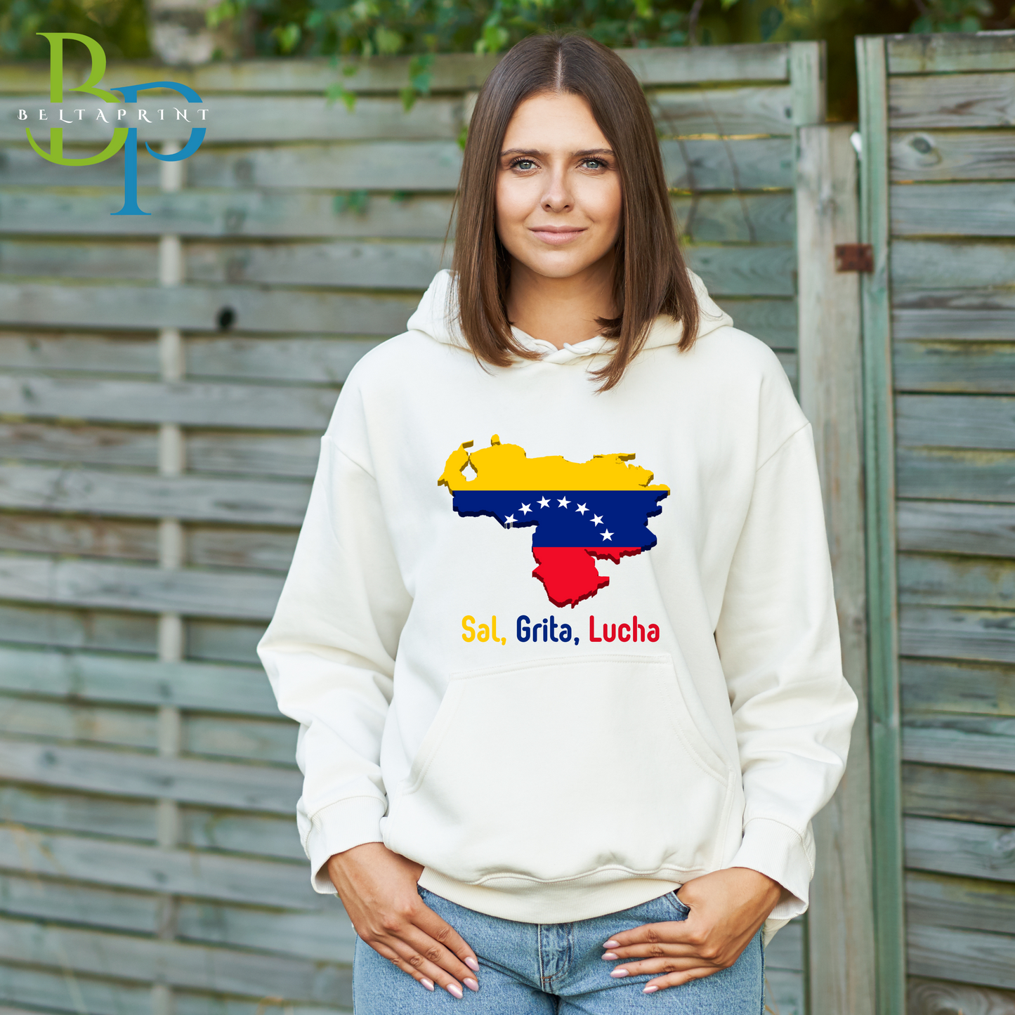Venezuelan Flag Hoodie. Sal, Grita, Lucha